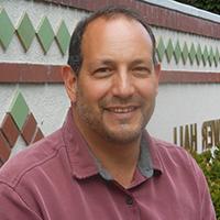 Headshot of Michael Kaufman.